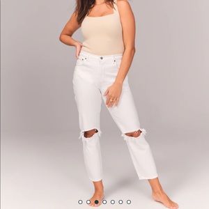 Abercrombie & Fitch curve love the mom high rise